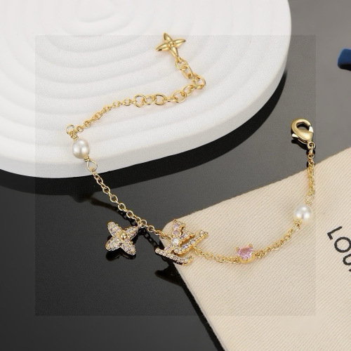 Louis Vuitton Classic Versatile Diamond Set Letter Bracelet