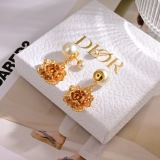 Dior Classic Fashion 3D Hollow Flower Earrings