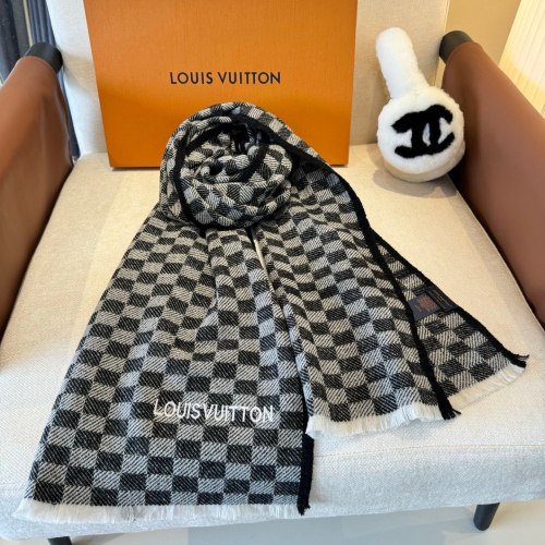 Louis Vuitton Fashion Embroidered Logo Checkered Cashmere Scarf Size: 45 x 200 CM