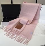 Loewe Fashion Leather Mouth Bag Hairy Scarf Size: 40 x 185 CM