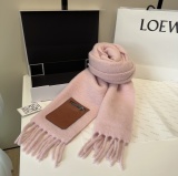 Loewe Fashion Leather Mouth Bag Hairy Scarf Size: 40 x 185 CM