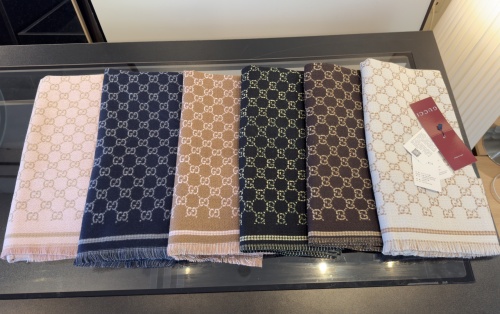 Gucci Classic GG Jacquard Wool Scarf Size: 47 x 180 CM