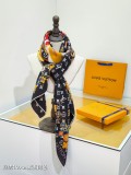 Louis Vuitton Elegant Smile Flower Double Sided Cashmere Shawl Square Towel Size: 140 x 140 CM