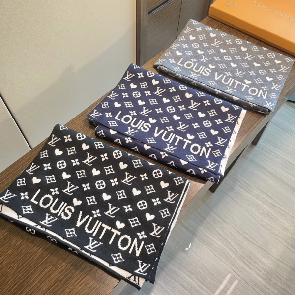 Louis Vuitton Couple Fashion Logo Jacquard Cashmere Scarf Size: 32 x 180 CM