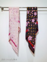 Louis Vuitton Elegant Double Sided Cashmere Shawl Square Towel Size: 140 x 140 CM
