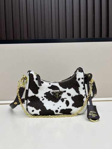 Prada New Fashion Milk Bag Handbag Crossbody Bag Size: 22 CM