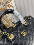 Chanel Classic Lingge Leather Bowling Bag Chain Bag Size: 21 x 17 x 8 CM