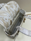 Dior Fashion Embroidered Handbag Diagonal Cross Bag Size: 24 x 20 x 11 CM