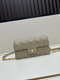 Dior Fashion Mini Lingge Sheepskin Chain Bag Crossbody Bag Size: 21 x 11.5 x 4.5 CM