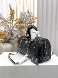 Chanel Classic Lingge Leather Bowling Bag Chain Bag Size: 21 x 17 x 8 CM