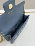 Dior Fashion Mini Lingge Sheepskin Chain Bag Crossbody Bag Size: 21 x 11.5 x 4.5 CM