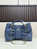 Chanel Classic Lingge Bow Sheepskin Handbag Size: 40x 27CM