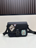 Dior Fashion Embroidered Flip Saddle Bag Crossbody Bag Size: 24 x 18 x 7 CM