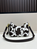 Prada New Fashion Milk Bag Handbag Crossbody Bag Size: 22 CM