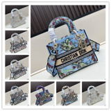 Dior Fashion Embroidered Handbag Diagonal Cross Bag Size: 24 x 20 x 11 CM