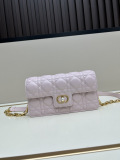 Dior Fashion Mini Lingge Sheepskin Chain Bag Crossbody Bag Size: 21 x 11.5 x 4.5 CM