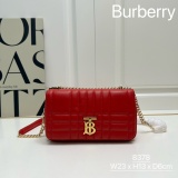 Burberry Classic TB Chain Crossbody Bag Lola Bag Size: 23 x 13 x 6 CM