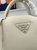 Prada New Classic Lychee Pattern Leather Cross Bag Handbag Size: 23 x 21 x 10 CM