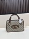 Gucci Classic G Horseclip Box Bag Handbag Size: 27.5 x 17.5 x 11 CM