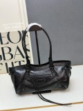 Balenciaga Fashion Cool Motorcycle Bag Underarm Bag Size: 39.8 x 17.7 x 14.9 CM