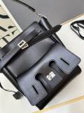 Balenciaga Fashion Cool Handsome Black Warrior Bag Underarm Bag