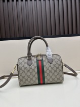 Gucci Classic GG Canvas Handbag Crossbody Bag Size: 26.5 x 17.5 x 14 CM