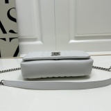 Burberry Classic TB Chain Crossbody Bag Lola Bag Size: 23 x 13 x 6 CM