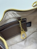 Gucci Classic GG Mini Underarm Bag Crossbody Bag Size: 22 x 12.5 x 5 CM