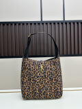 Yves Saint Laurent New Fashion Leopard Pattern Old Money Style Underarm Bag Size: 30 x 28 x 10 CM