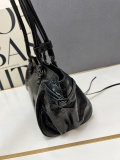Balenciaga Fashion Cool Motorcycle Bag Underarm Bag Size: 39.8 x 17.7 x 14.9 CM