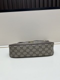 Gucci Classic GG Chain Underarm Bag Handbag Size: 26 x 12 CM