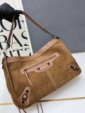Balenciaga Fashion Cool Motorcycle Bag Underarm Bag Size: 39 x 26 x 16 CM