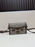 Gucci Classic GG Horseclip Mini Crossbody Bag Size: 18 x 12 x 5 CM