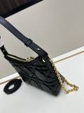 Dior New Classic Diamond Grid Mahjong Bag Chain Strap Crossbody Bag Size: 22 x 16 x 7 CM