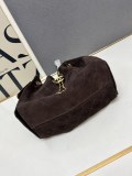 Chanel Retro Lingge CC Chain Cross Bag Size: 26 x 30 CM