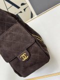Chanel Retro Lingge CC Chain Cross Bag Size: 26 x 30 CM