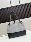 Chanel Fashion Color Contrast Splicing Chain Shoulder Bag Diagonal Span Bag Size: 36 x 24 x 12 CM