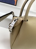 Prada New Classic Lychee Pattern Leather Cross Bag Handbag Size: 23 x 21 x 10 CM
