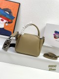 Prada New Classic Lychee Pattern Leather Cross Bag Handbag Size: 23 x 21 x 10 CM