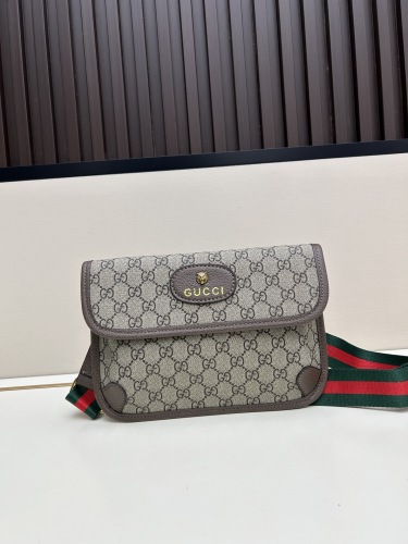 Gucci Classic GG Flip Shoulder Bag Crossbody Bag Size: 25 x 17 CM