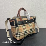 Burberry New Classic Rivet Tote Bag Diagonal Cross Bag Tote Bag Size: 36 x 15.5 x 23 CM