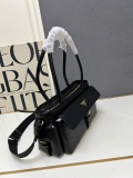 Prada New Classic Versatile Sheepskin Tote Bag Diagonal Cross Bag Size: 31 x 17 x 11 CM