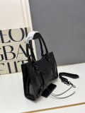 Balenciaga New Fashion Mini Motorcycle Bag Diagonal Span Bag Size: 25.9x21x7.8 CM