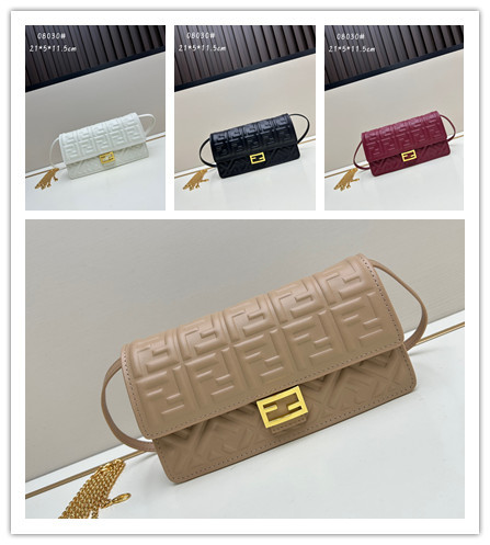 Fendi New Classic FF Flip Shoulder Bag Chain Crossbody Bag Size: 21 x 5 x 11.5 CM