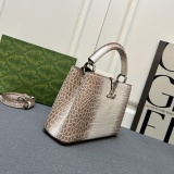 Louis Vuitton Classic Letter Flip Crocodile Leather Handbag Crossbody Bag