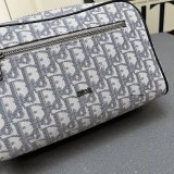 Dior Classic Floral Minimalist Makeup Bag Size: 24.5 x 14.5 x 13 CM