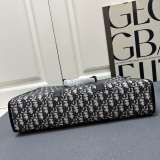 Dior New Classic Vintage Handbag Computer Bag Size: 40.5 x 35 x 12 CM