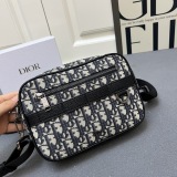 Dior New Classic Vintage Messenger Bag Crossbody Bag