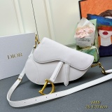 Dior New Classic Flip Saddle Bag Diagonal Cross Bag Size: 25.5 x 20 x 6.5 CM