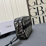 Dior New Classic Vintage Messenger Bag Crossbody Bag